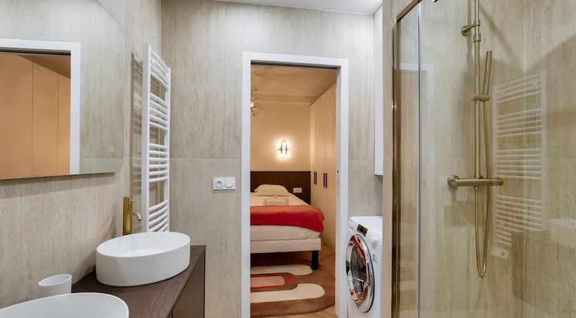 Photo of The Adeline