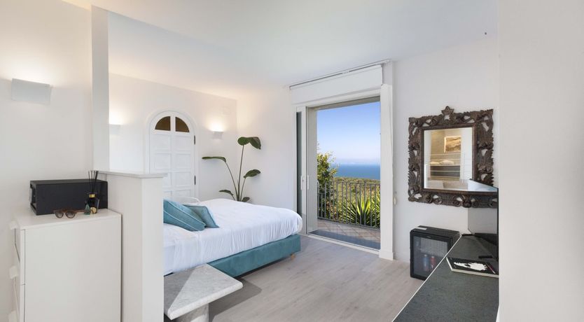 Photo of A Sunny Retreat