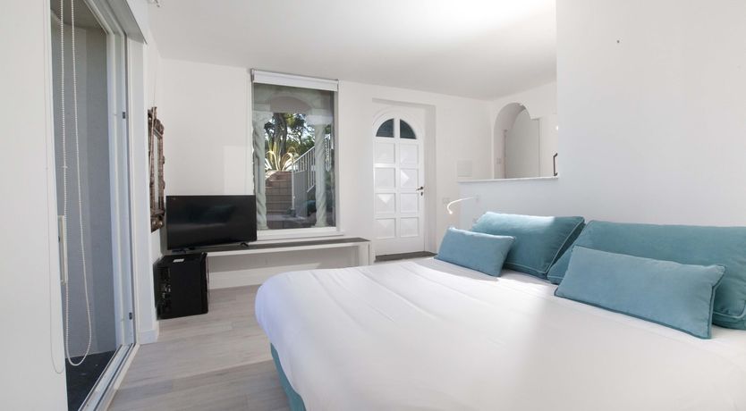 Photo of A Sunny Retreat