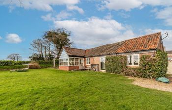 Barn By The Broads Holiday Home