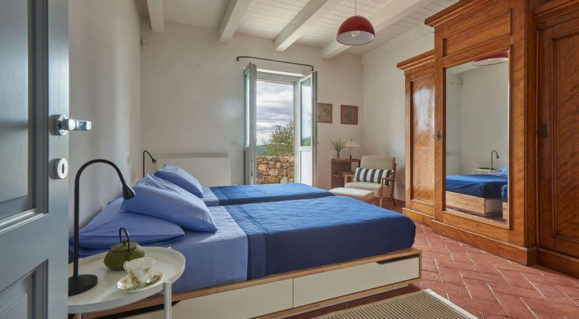 Photo of Vines & Vistas