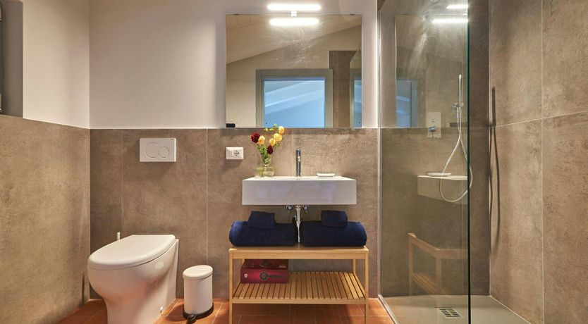 Photo of Vines & Vistas