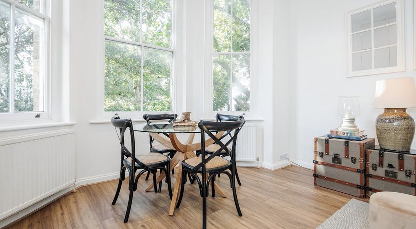 Photo of Thacker, William