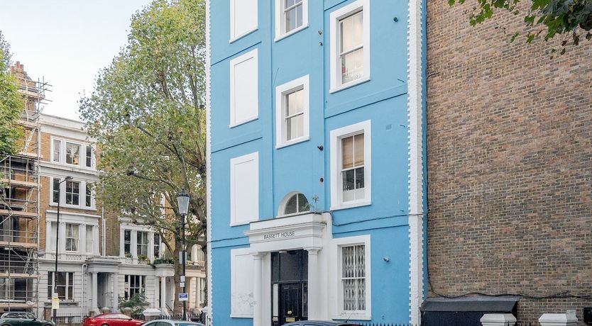 Photo of Thacker, William