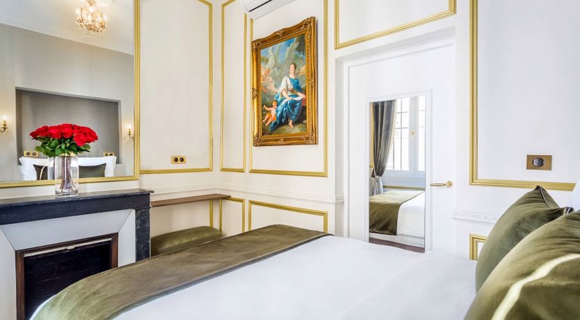 Photo of Ornate Gold