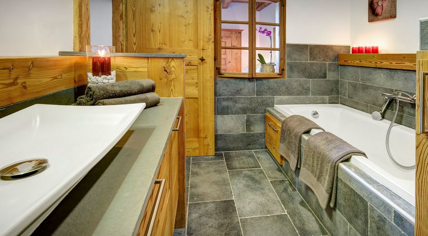 Photo of Mountain Romance