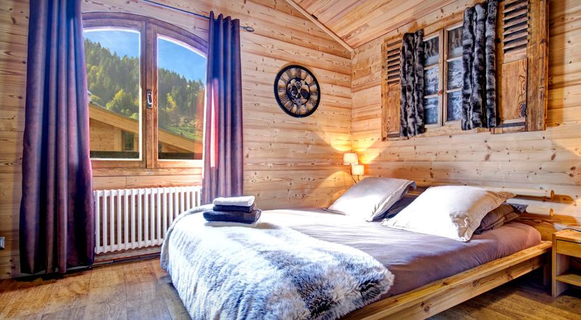 Photo of Alpine Light