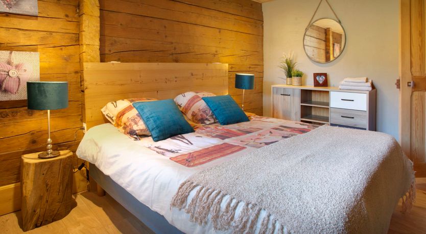 Photo of Slopes & Skis