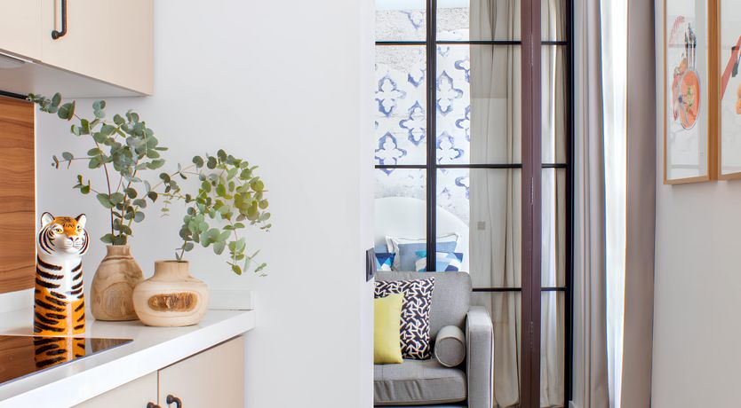 Photo of Cebada & Cathedral