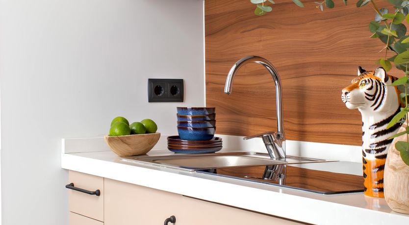 Photo of Cebada & Cathedral