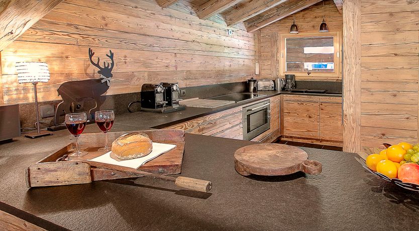 Photo of Snowcapped Woods