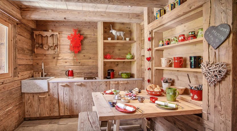 Photo of Snowcapped Woods