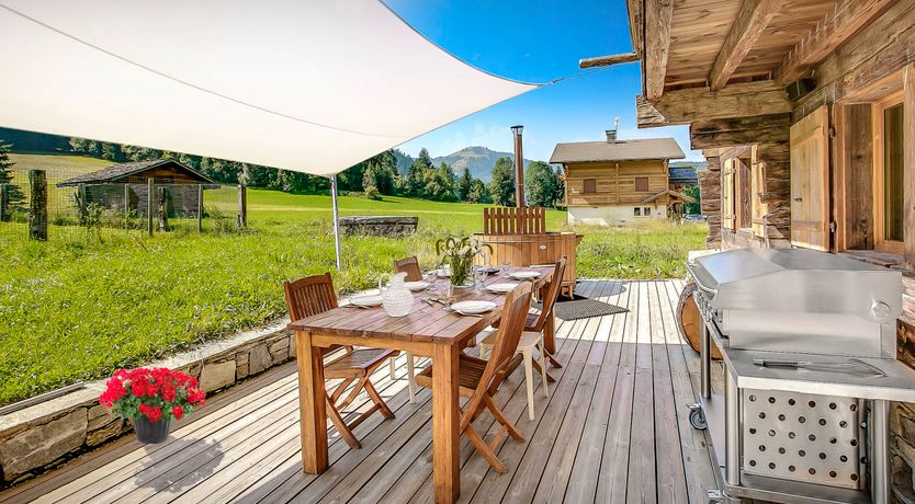 Photo of Snowcapped Woods