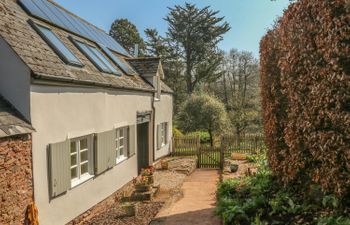 The Garden Barn Holiday Home