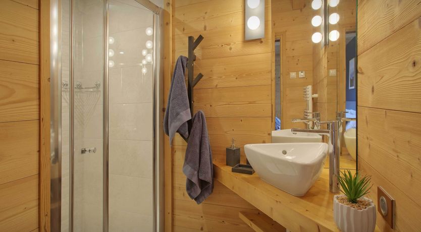 Photo of Mountain Idyll