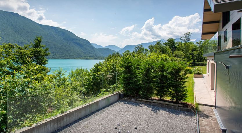 Photo of Blue Mountain Lake