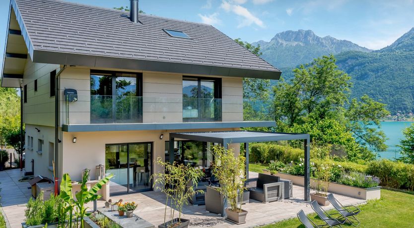 Photo of Blue Mountain Lake