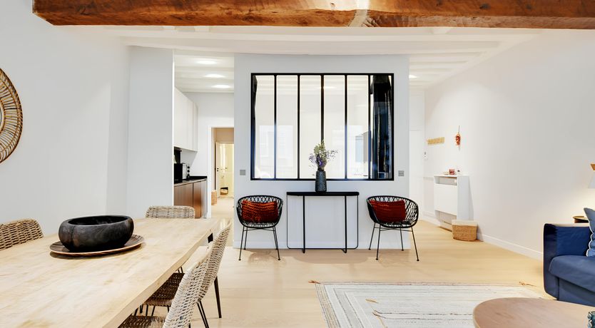 Photo of A Parisian Moment