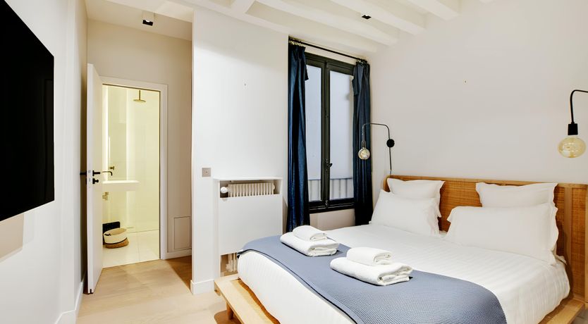 Photo of A Parisian Moment