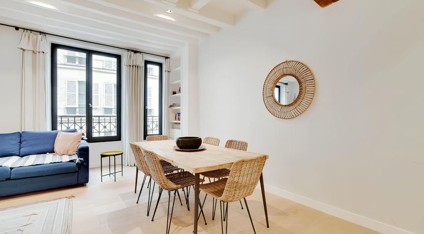 Photo of A Parisian Moment