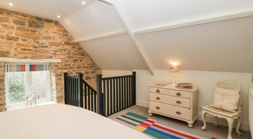 Photo of The Iron Finch