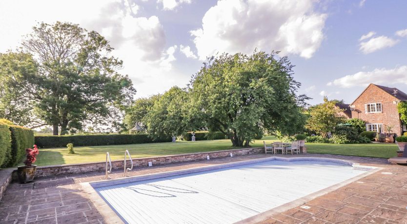 Photo of Kent Gardens