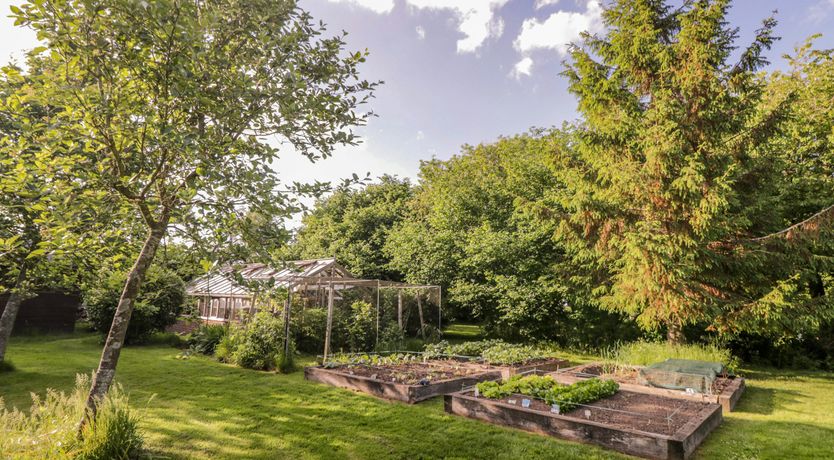 Photo of Kent Gardens