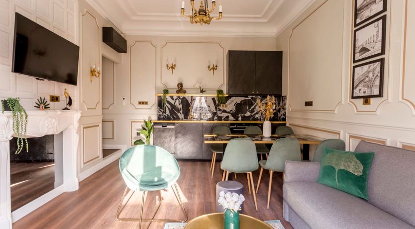 Photo of Emerald and Marble