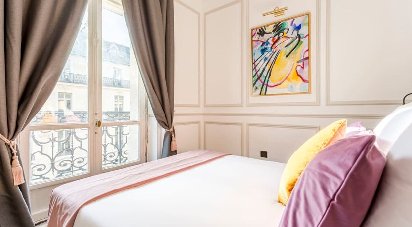 Photo of Emerald and Marble