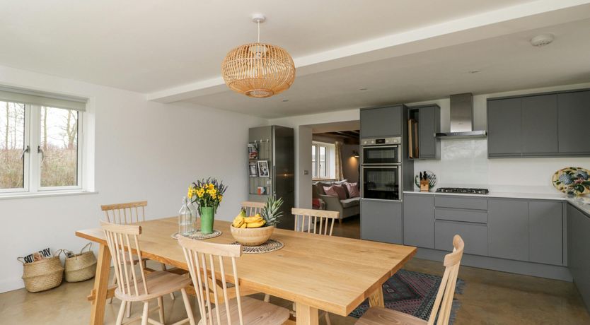 Photo of The Willow Tree