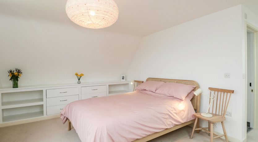 Photo of The Willow Tree