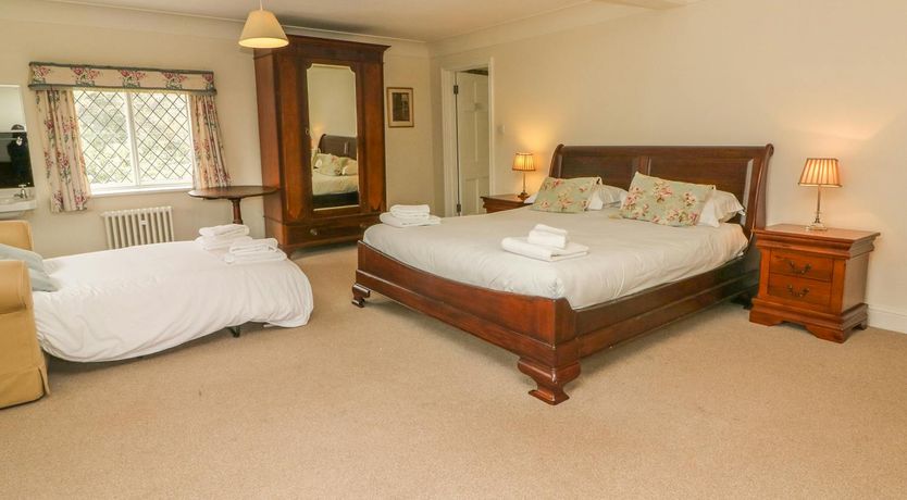 Photo of Manor House Marvel