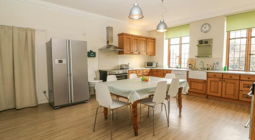 Photo of Manor House Marvel