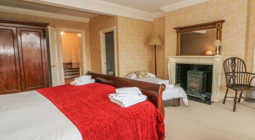 Photo of Manor House Marvel