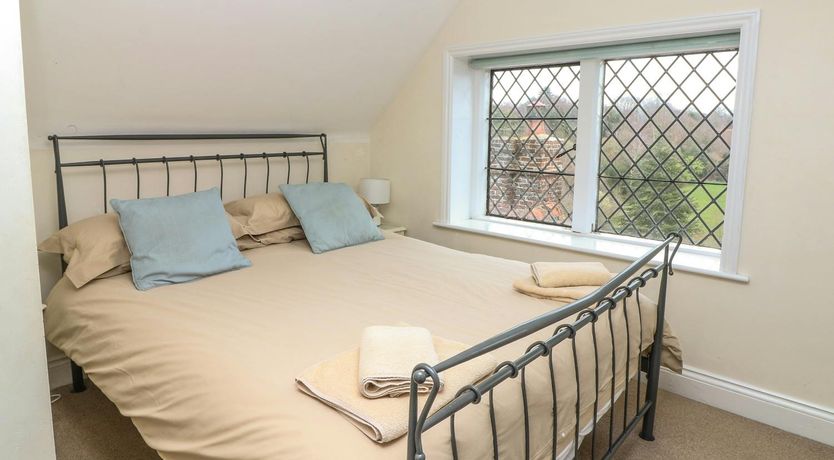 Photo of Manor House Marvel