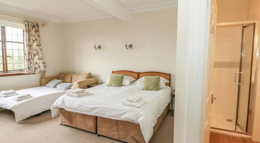 Photo of Manor House Marvel