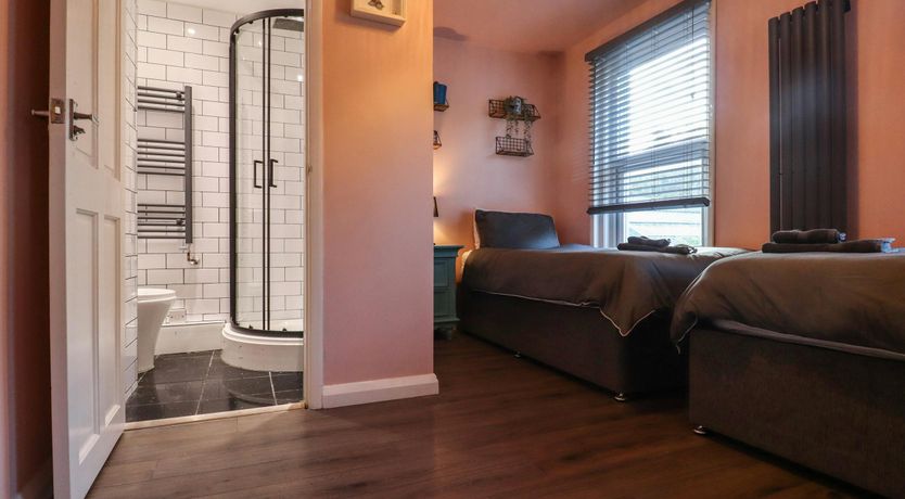 Photo of Margate Magpie