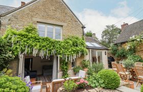 Photo of cottage-blooms