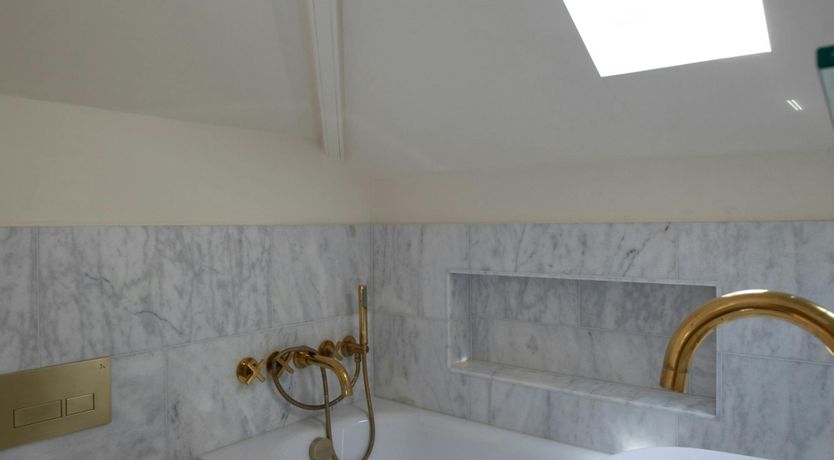 Photo of Kensington Colour