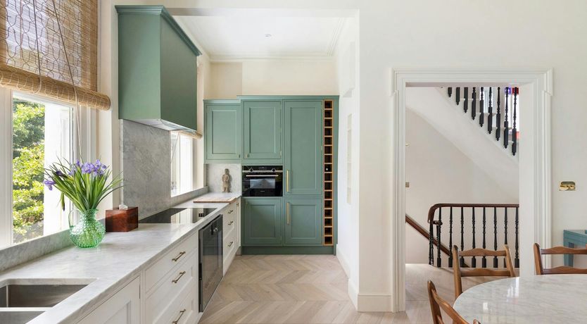 Photo of Kensington Colour