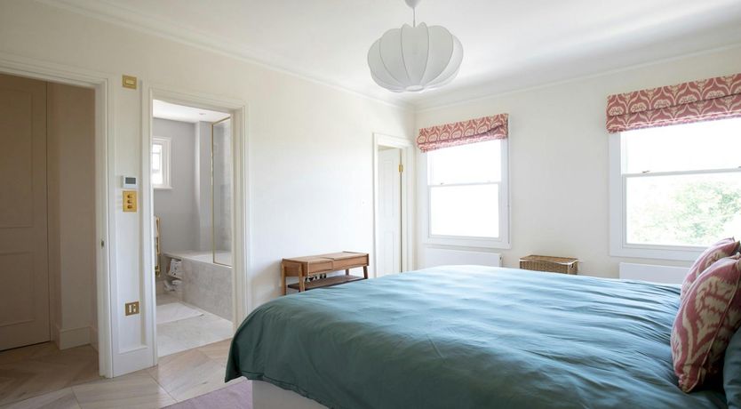 Photo of Kensington Colour