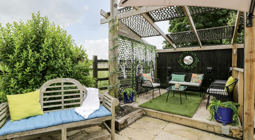 Photo of The Stoney Rose