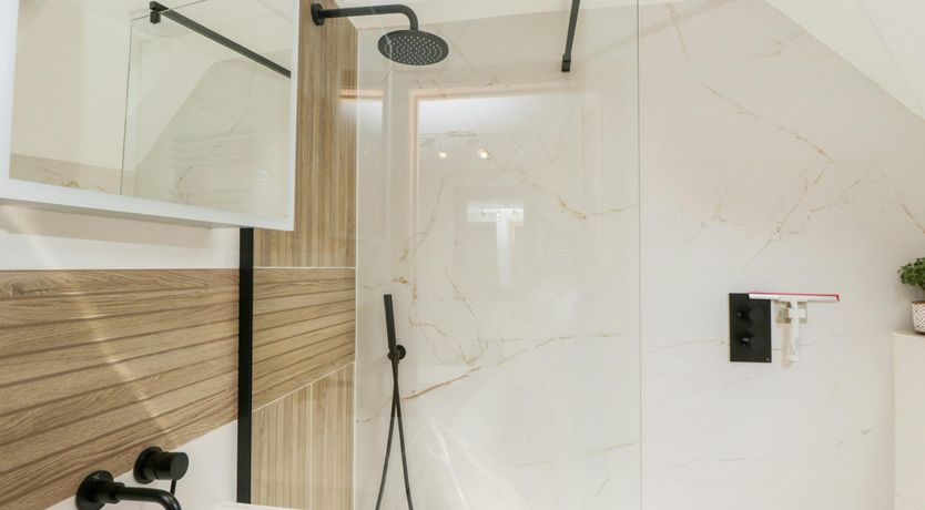 Photo of The Stoney Rose