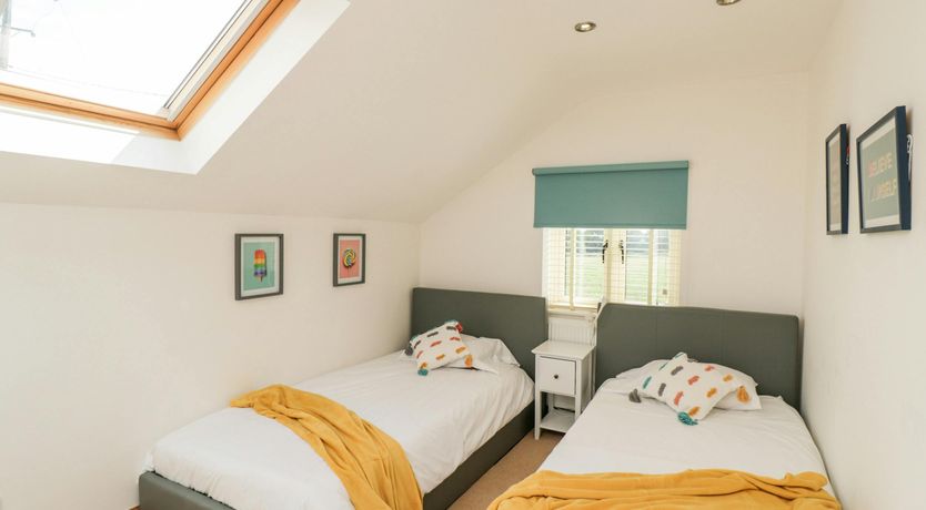 Photo of The Stoney Rose