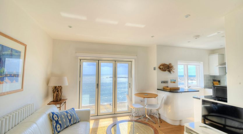 Photo of The Way by the Sea