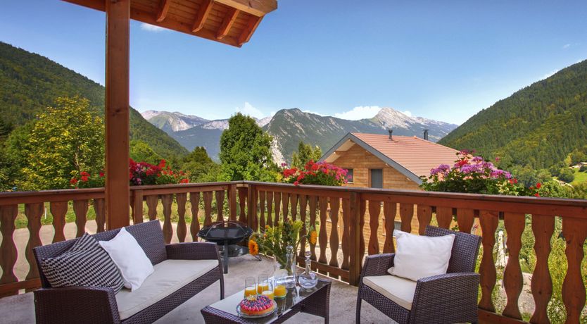 Photo of Roses of the Alps