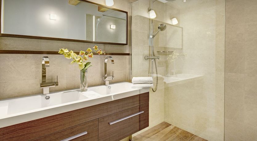 Photo of Alpine Allure