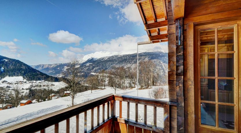 Photo of Sunshine & Snow