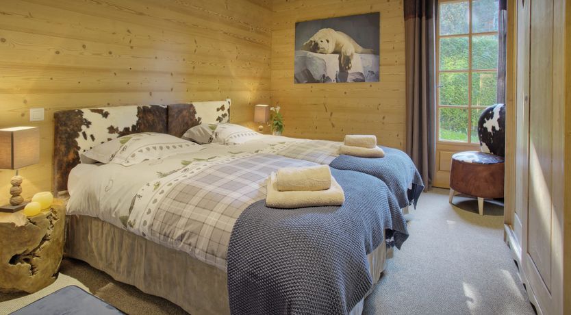 Photo of Sunshine & Snow