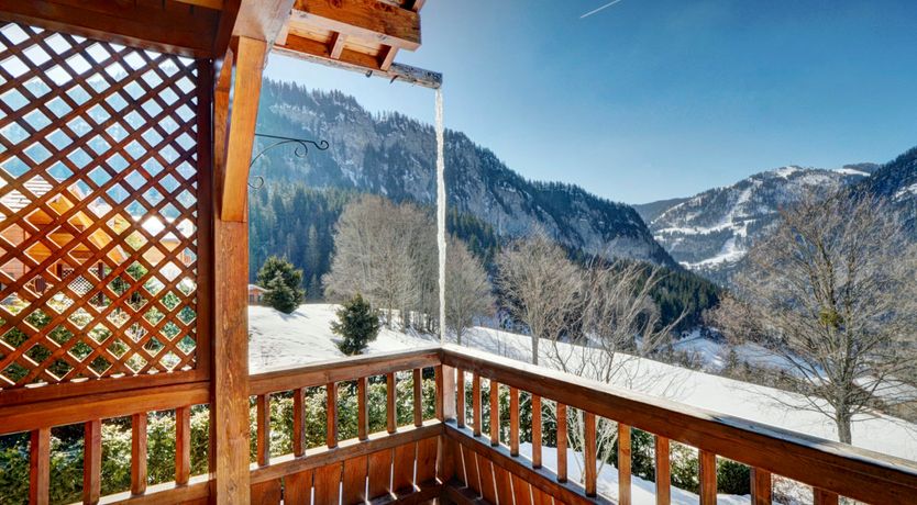 Photo of Sunshine & Snow